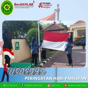 Upacara Bendera dalam rangka memperingati Hari Pahlawan