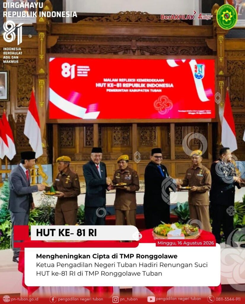 Mengheningkan Cipta di TMP Ronggolawe